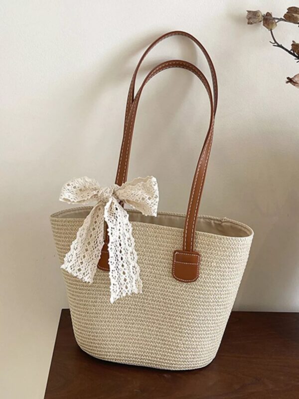 Straw Shoulder Bag with Lace Bow