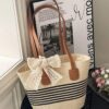 Straw Shoulder Bag with Lace Bow